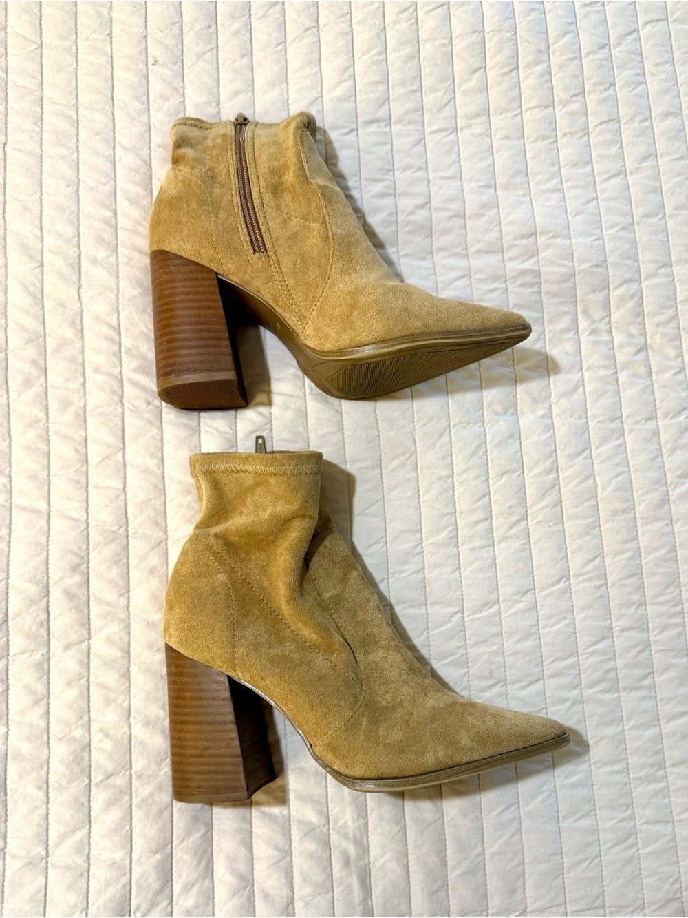 Steve Madden Mustard Suede Pointed Toe Block Heel Ankle Boots
